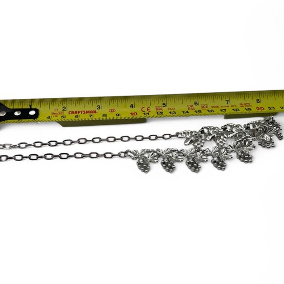 Vintage CORO Grapevine Silver Tone Necklace Grape Links Wine Lover Vinyard - Picture 8 of 8